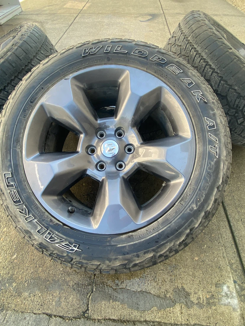 2025 RAM 1500 OEM 20" Wheels & Tires - Like new - photo 4