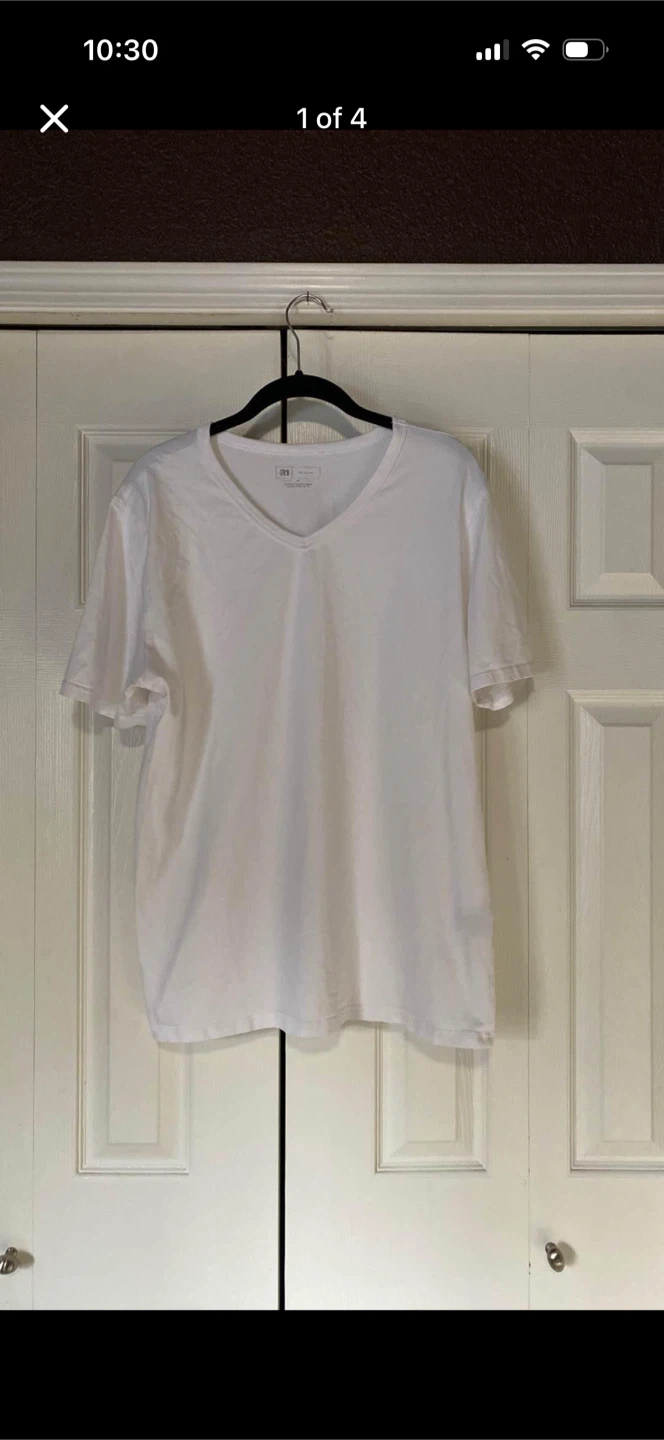 Simons Le 31 V-neck Tee Shirt