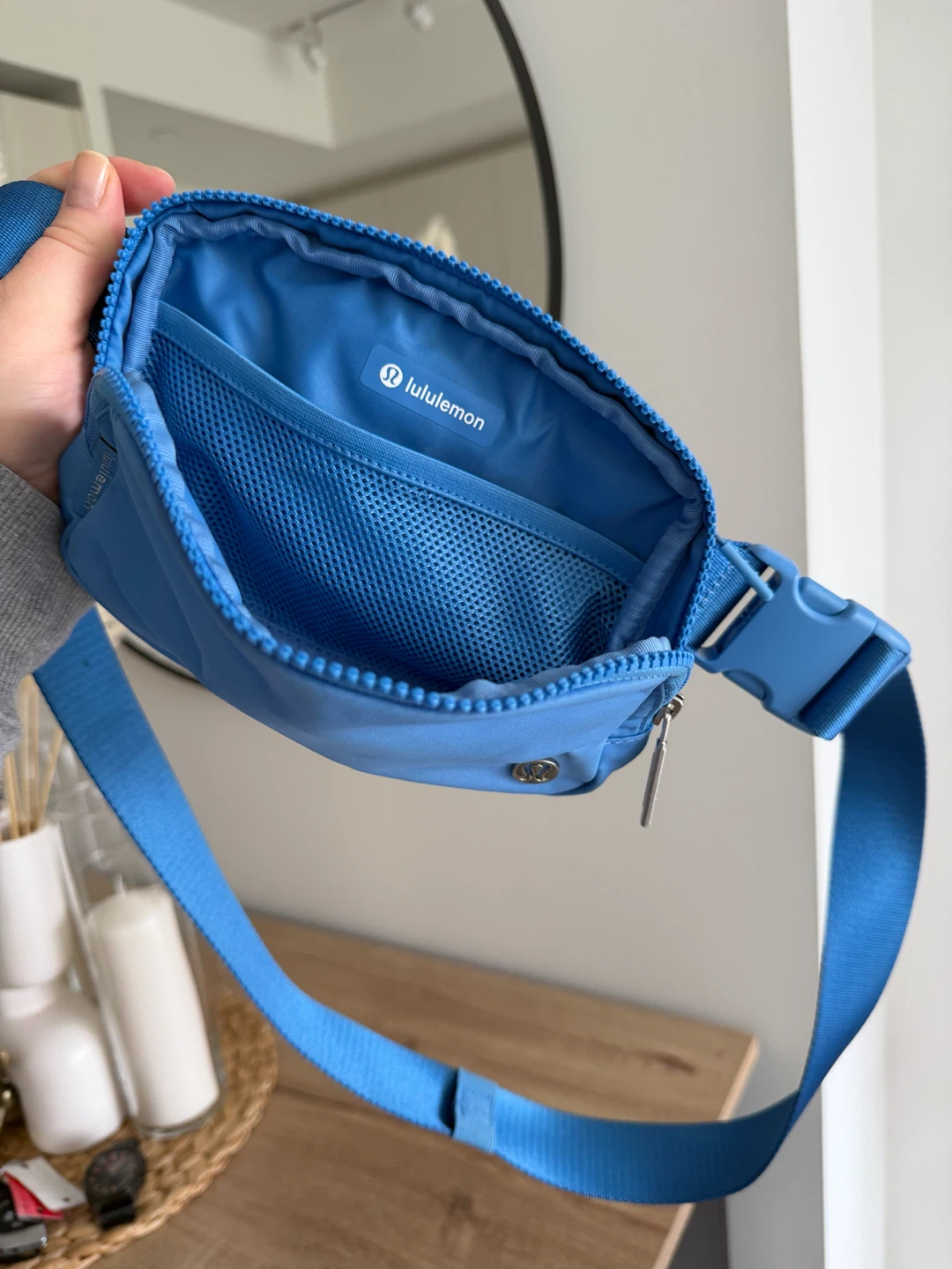 Lululemon Everywhere Belt Bag - photo 2