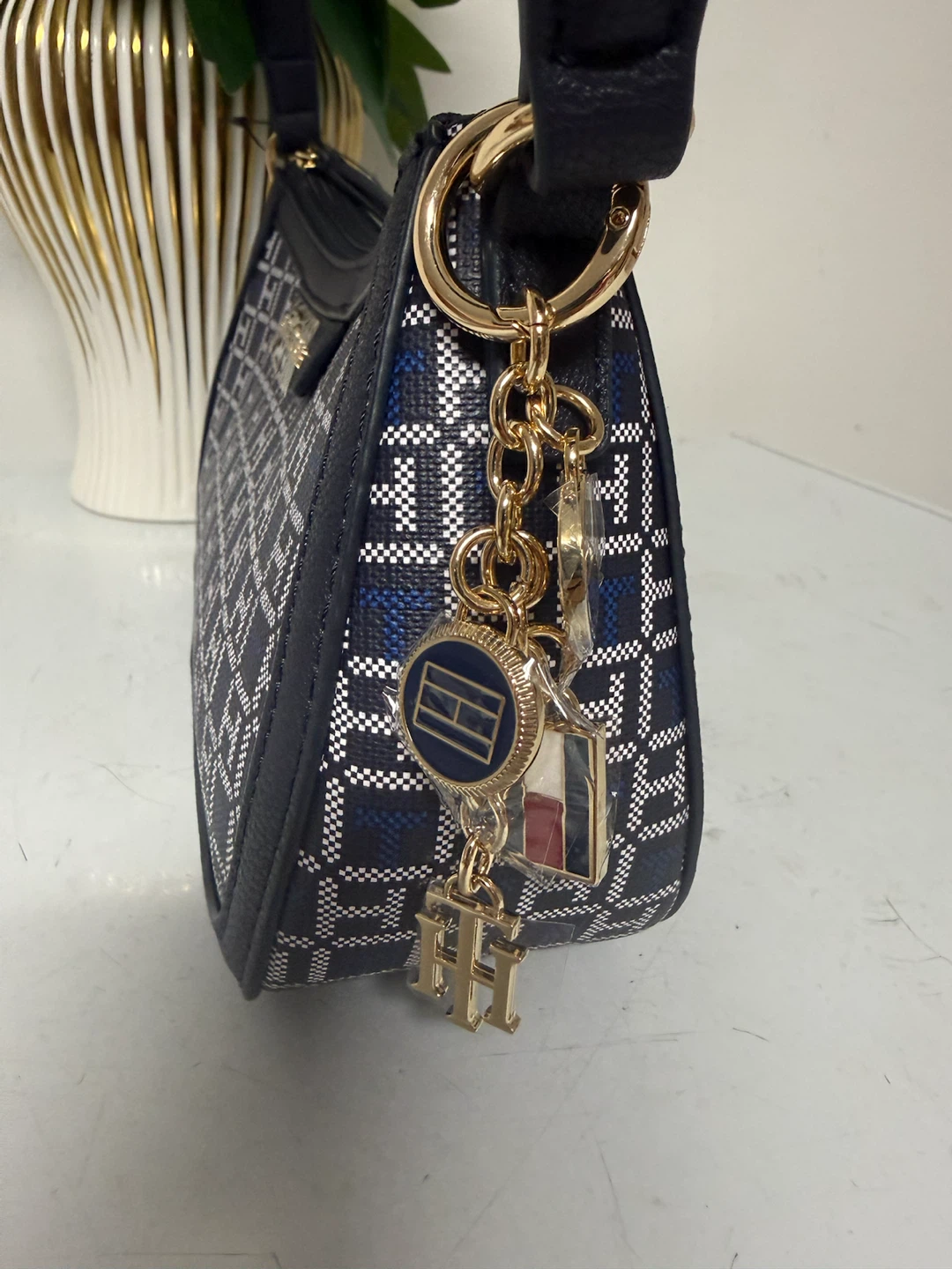 Tommy Hilfiger Shoulder Bag - photo 3