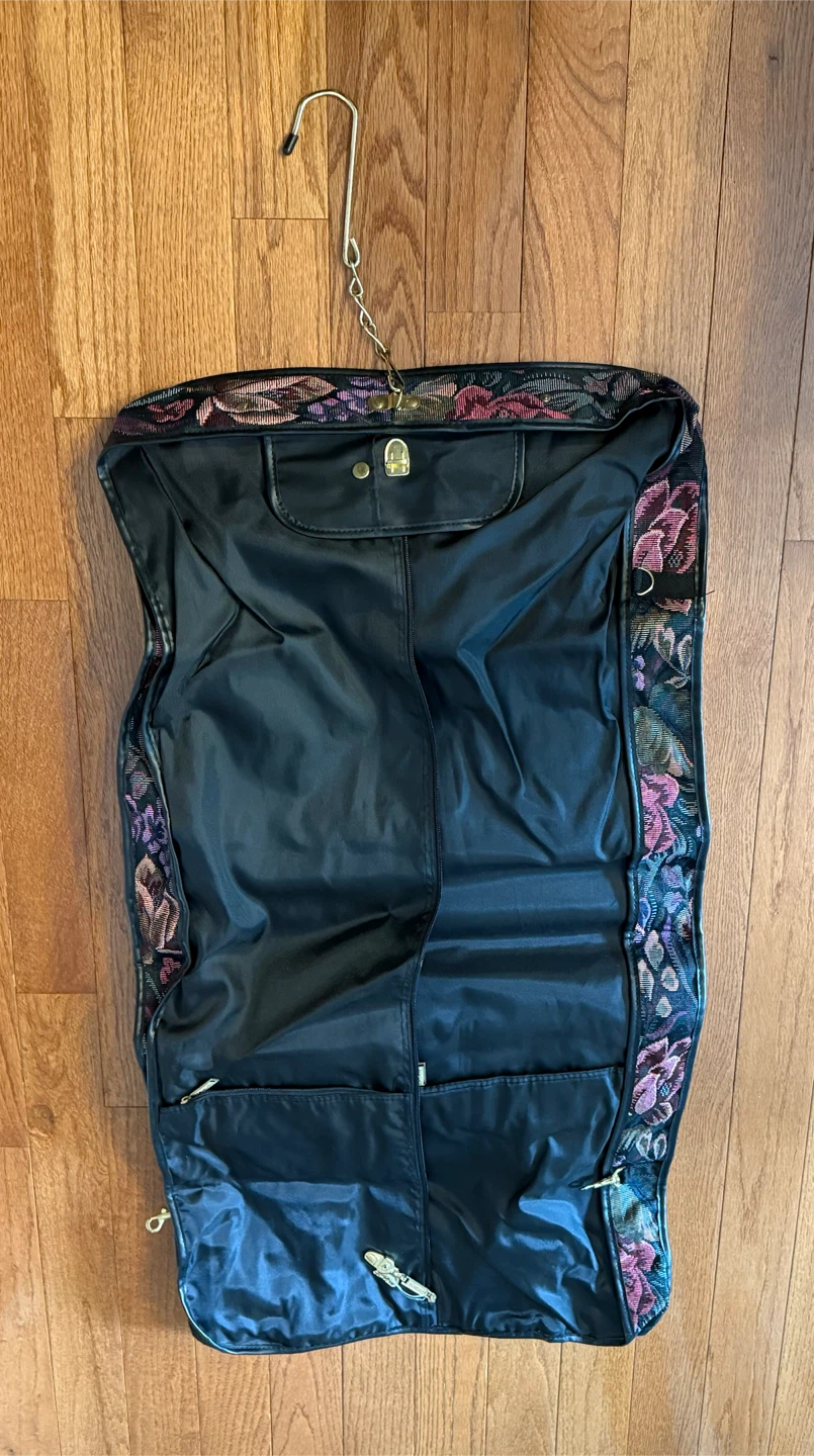 Vintage Floral “Jordache” Garment Bag - photo 5