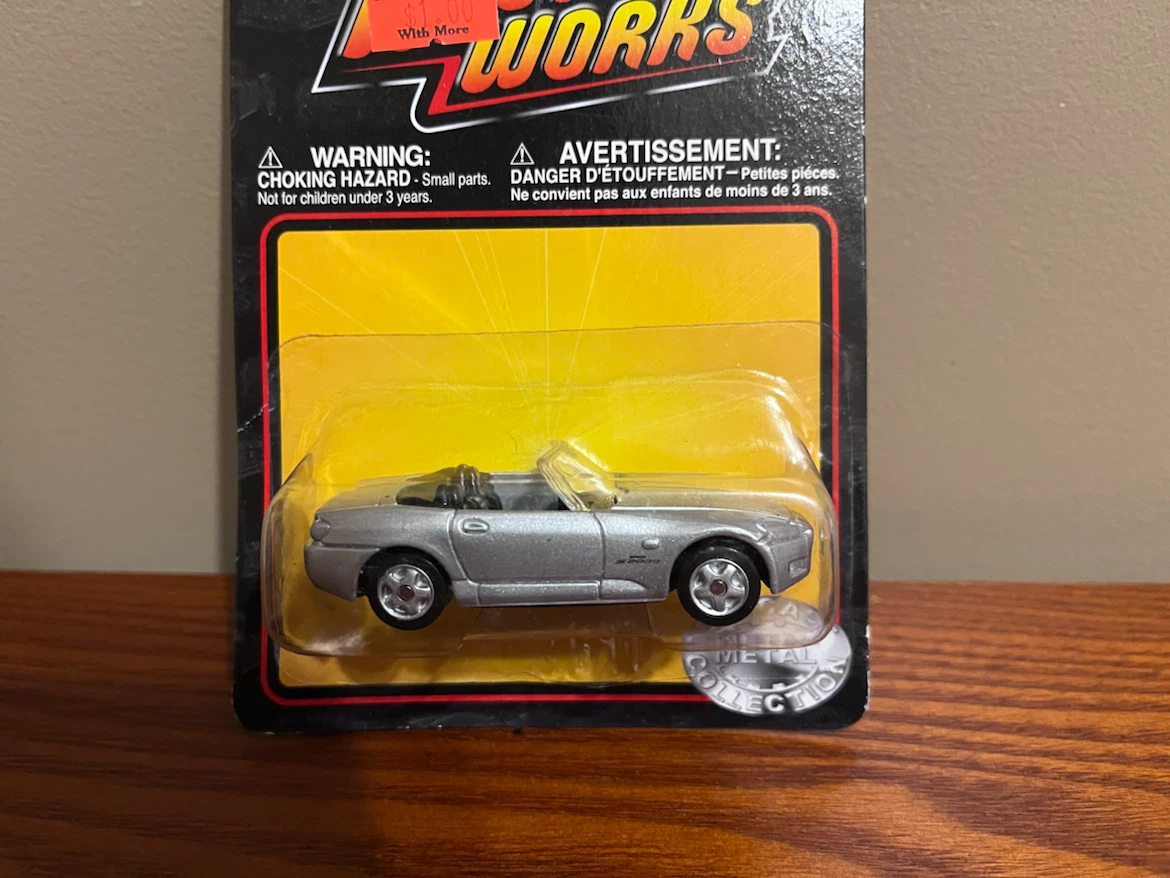 MAISTO VEHICLES (1:64 Scale diecast) - photo 5
