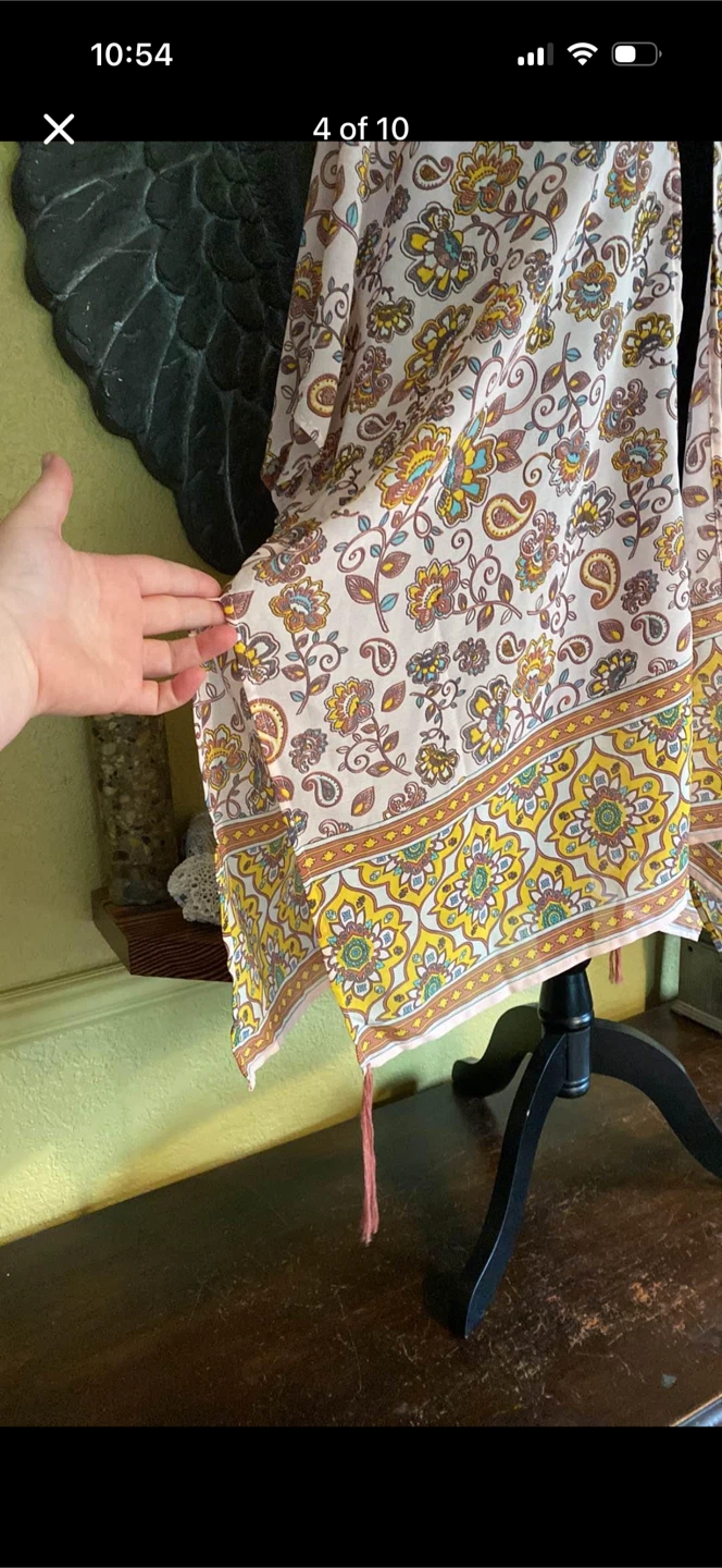 La Classe Couture Floral Poncho Style Shall - photo 4