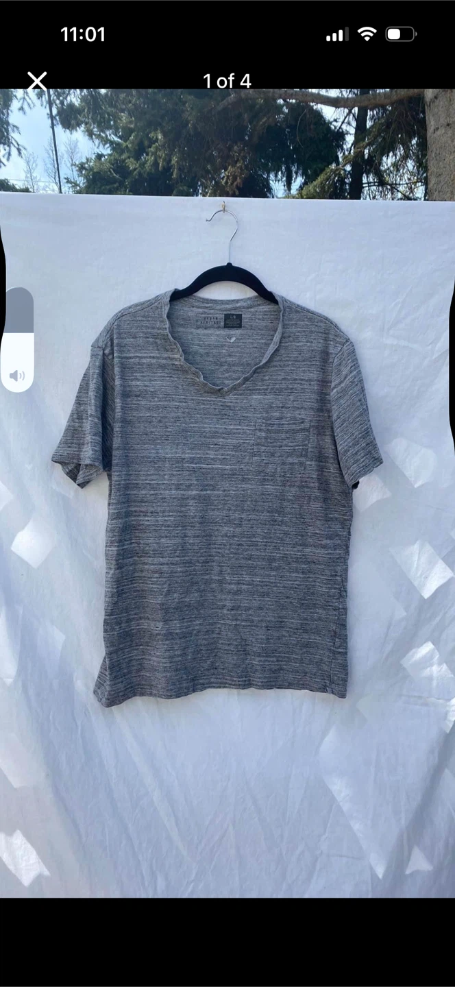 Urban Heritage Marled V-neck Shirt Top