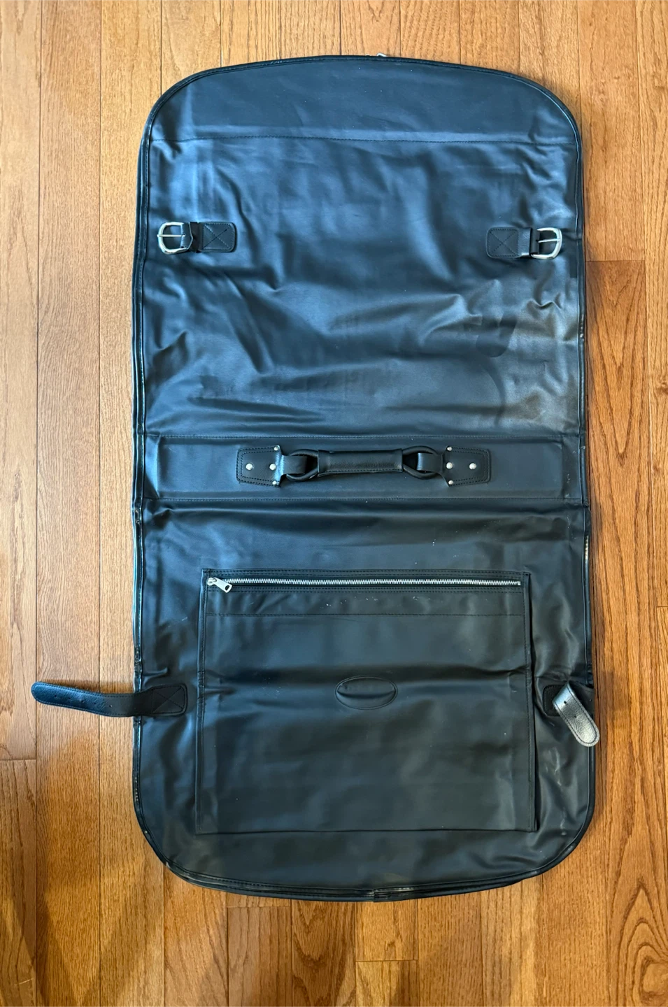 Garment Bag in Perfect Condition - photo 2