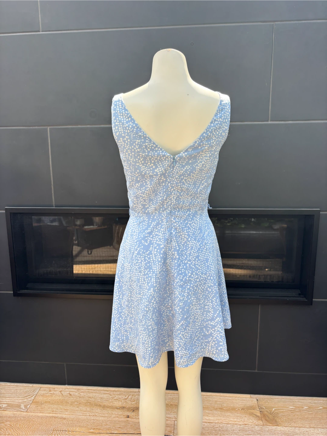 Dress 6 - Light Blue Polkadots - photo 4