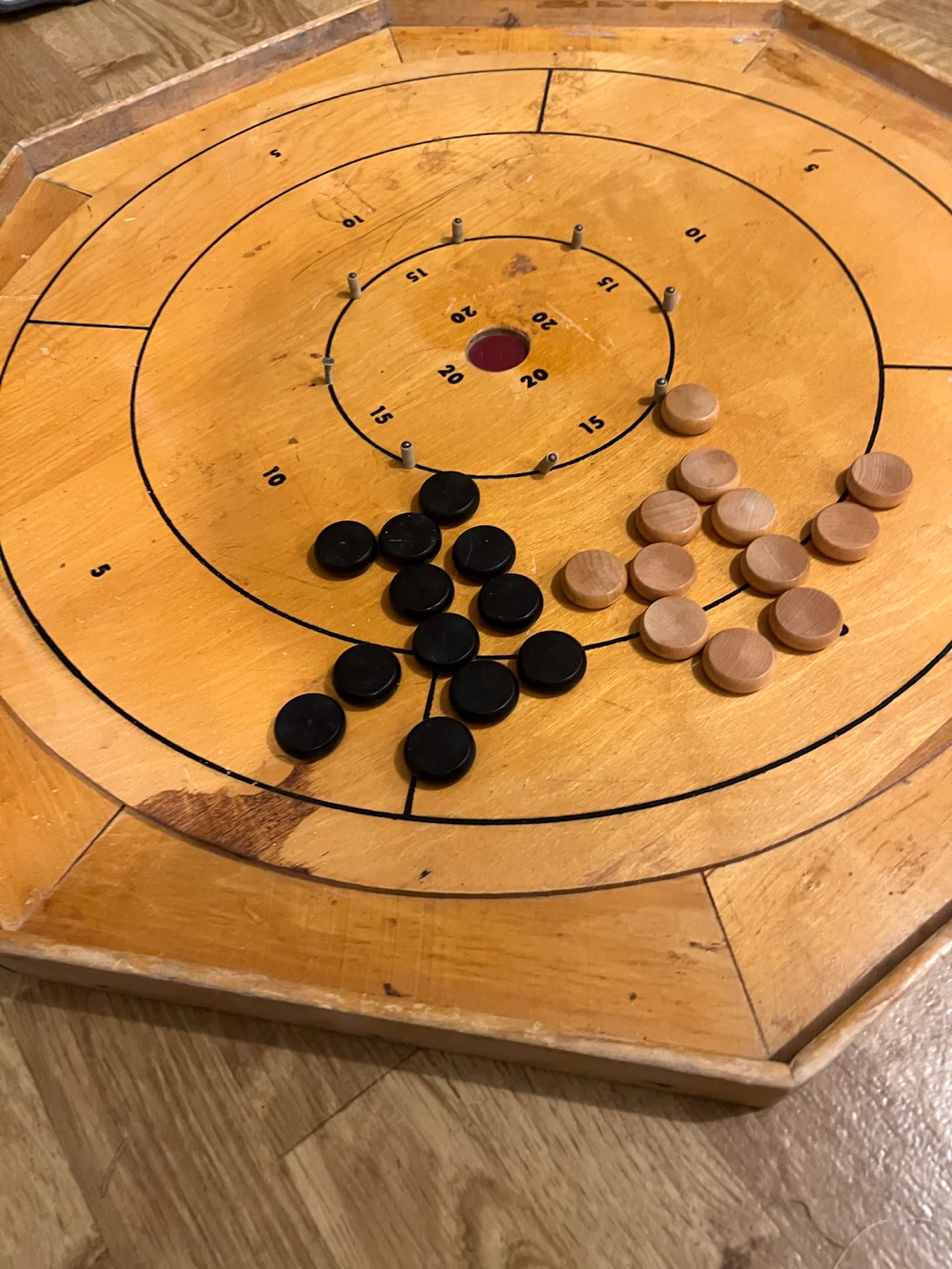 Crokinole Board