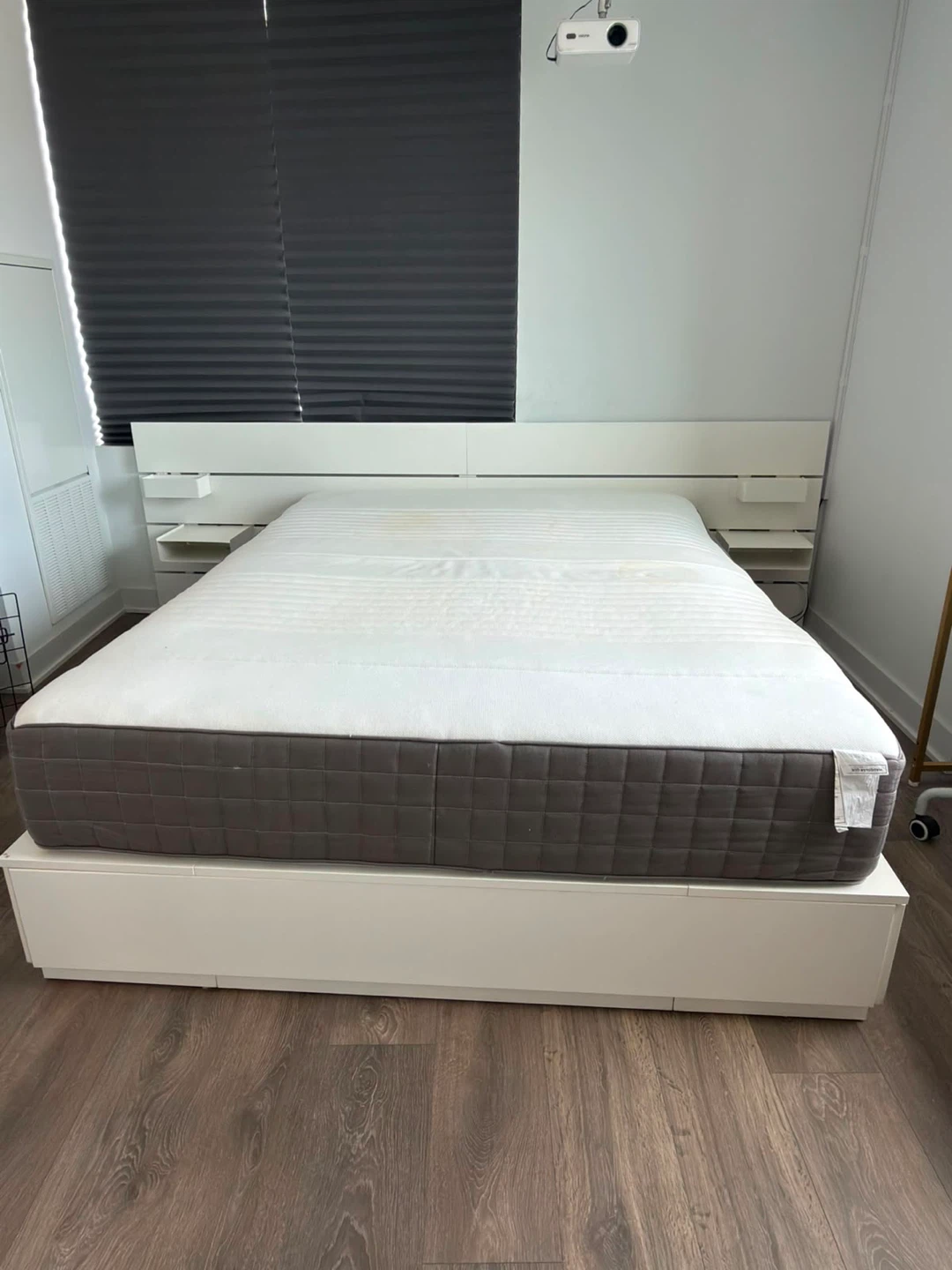 Mattress Queen IKEA HAUGSVÄR