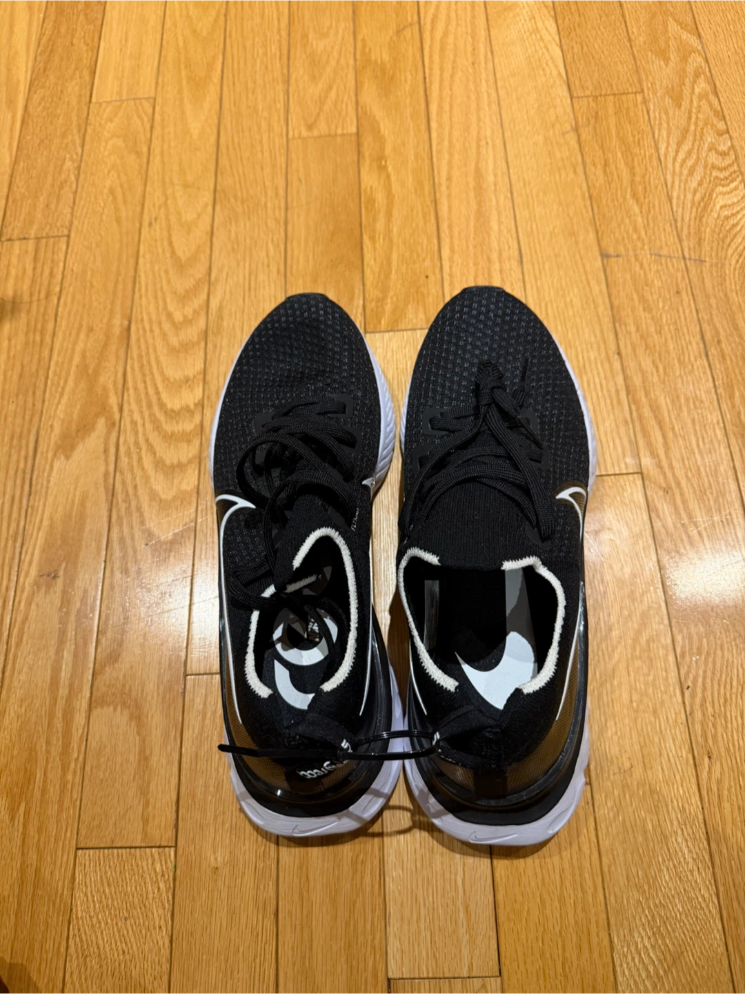 NEW Nike react infinity run flyknit men shoes size 11 - photo 3