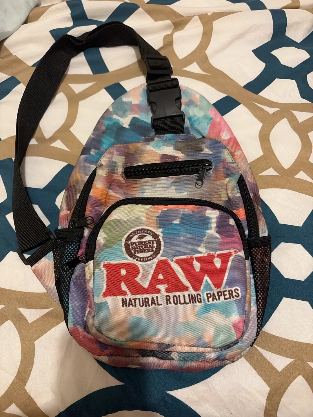 RAW Natural Rolling Papers Sling Bag