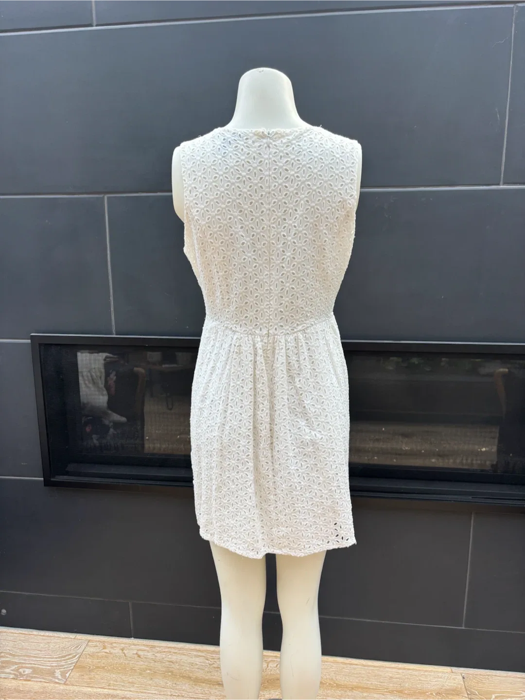 Dress 12 - White Lace - photo 3