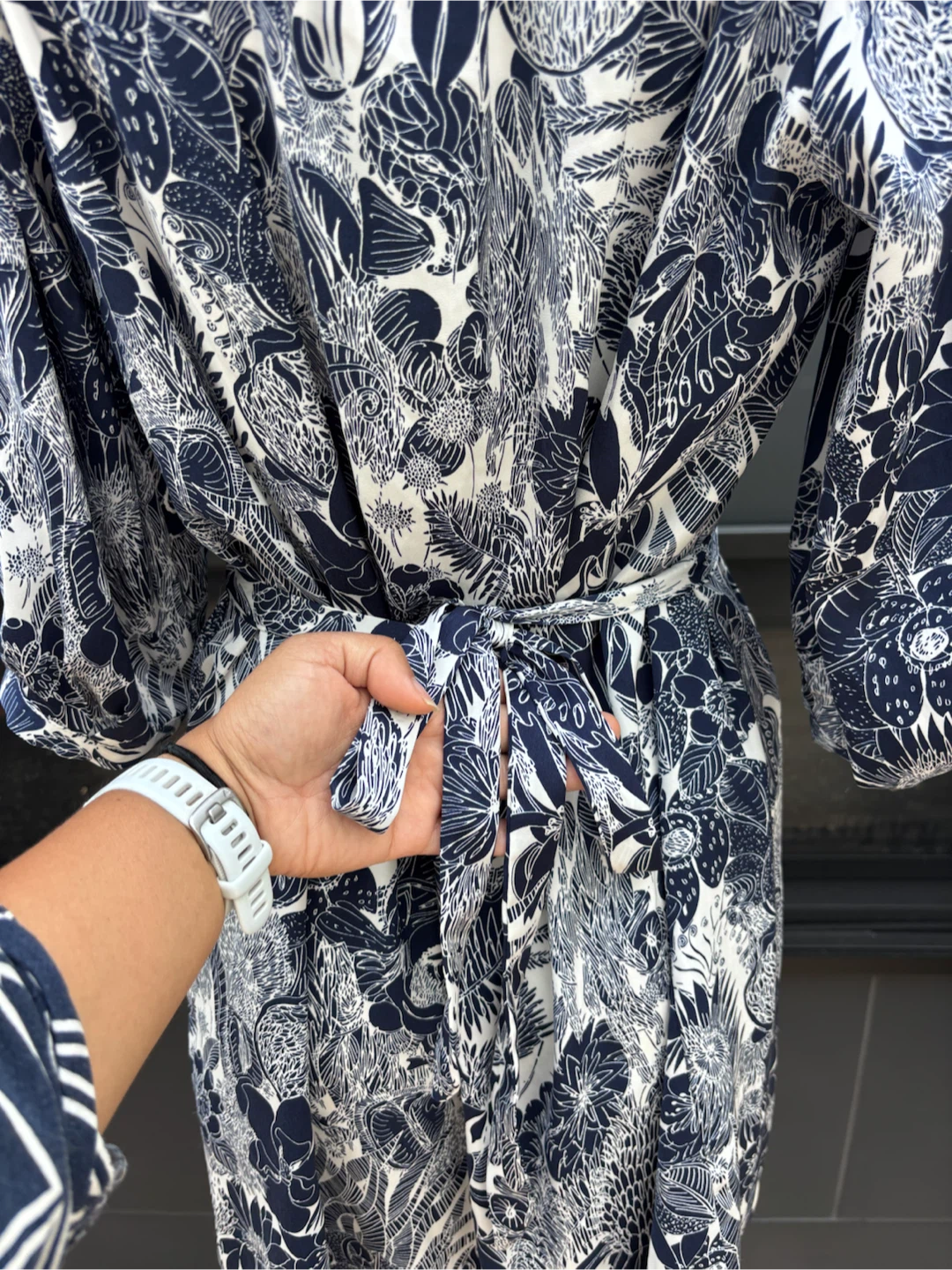 Dress 16 - Blue+White Floral with String Bow - photo 4