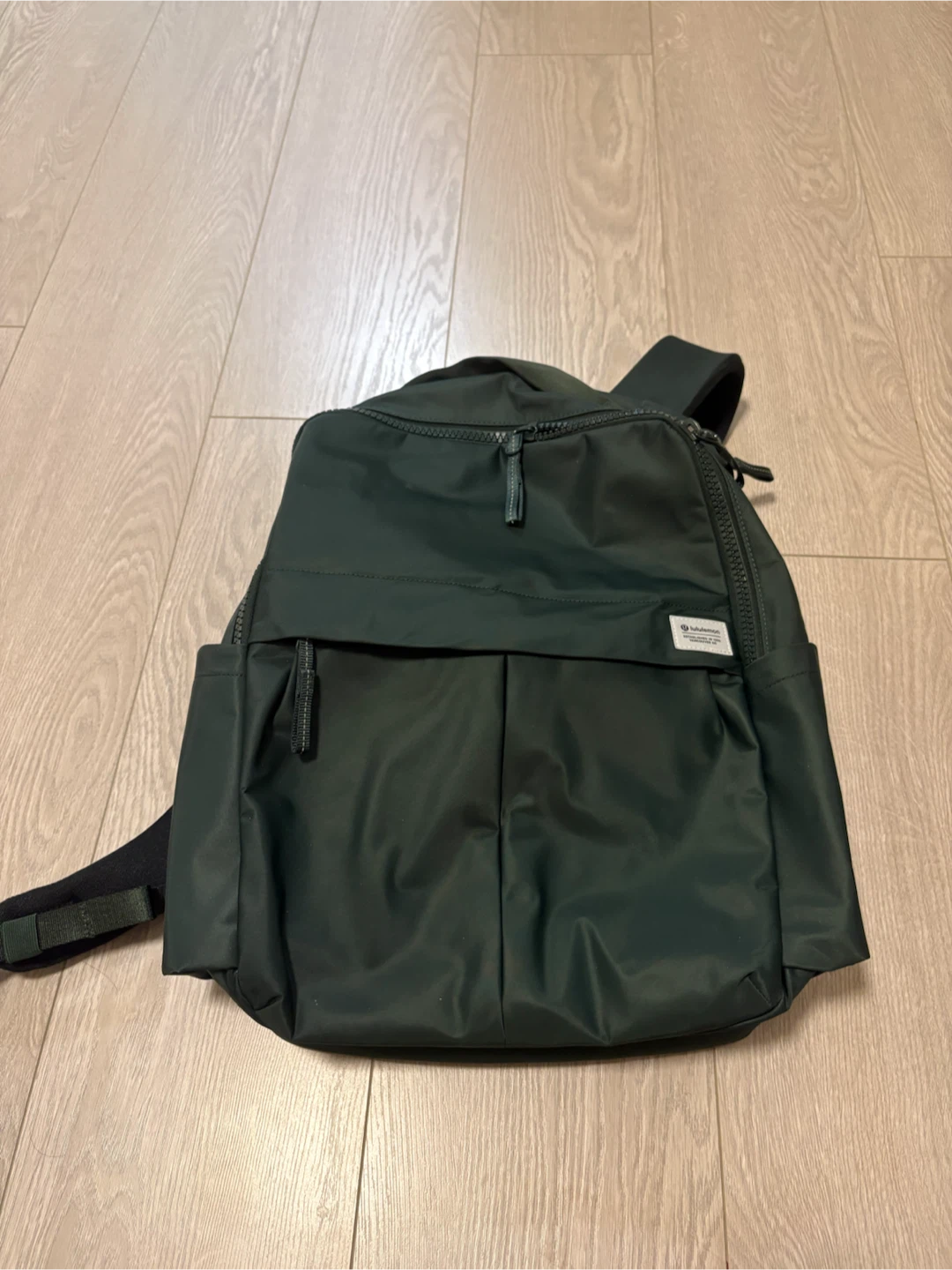 Lululemon Water-Repellent Backpack - Green - photo 4