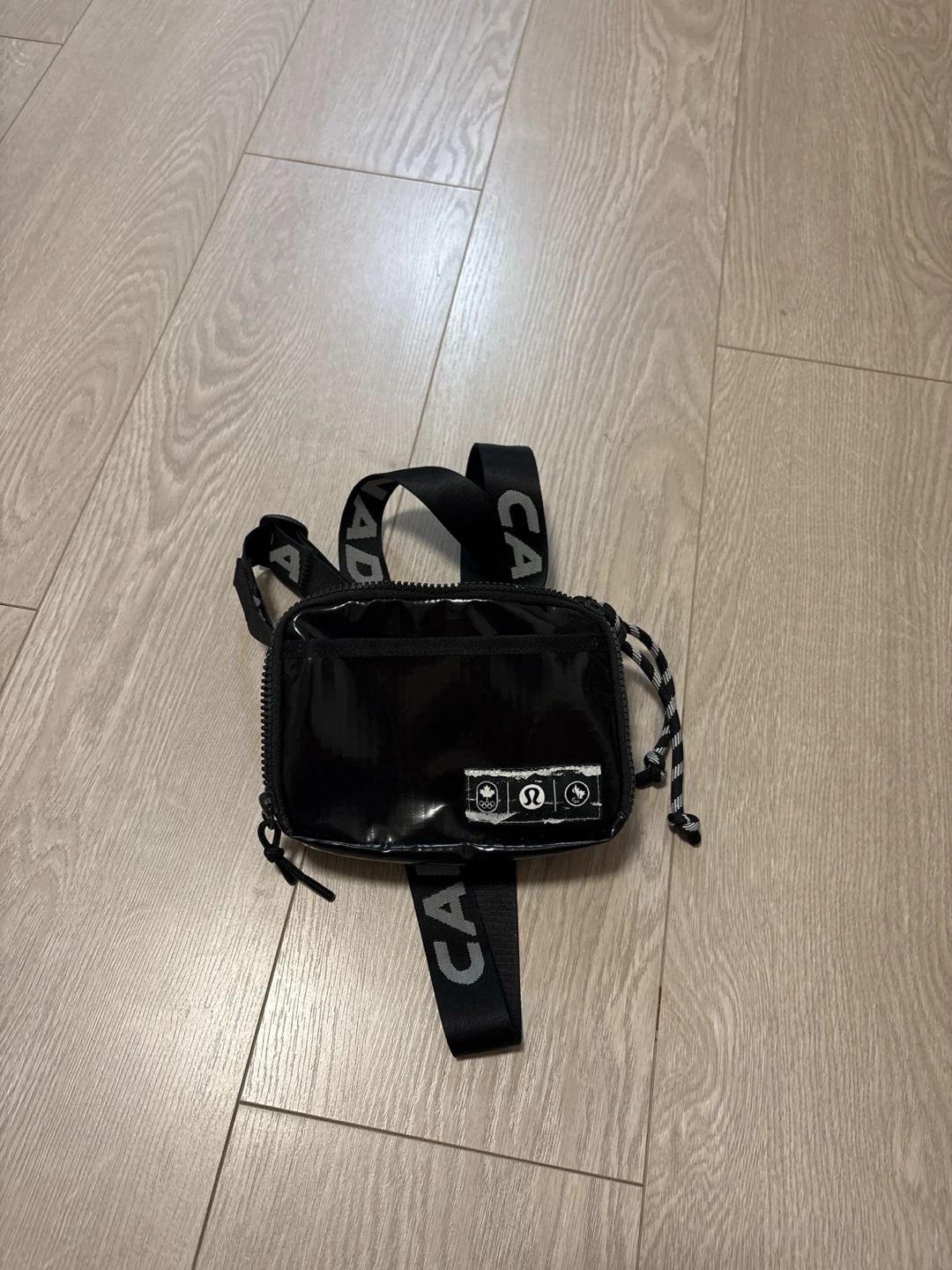 Canada Lululemon Black Crossbody Bag