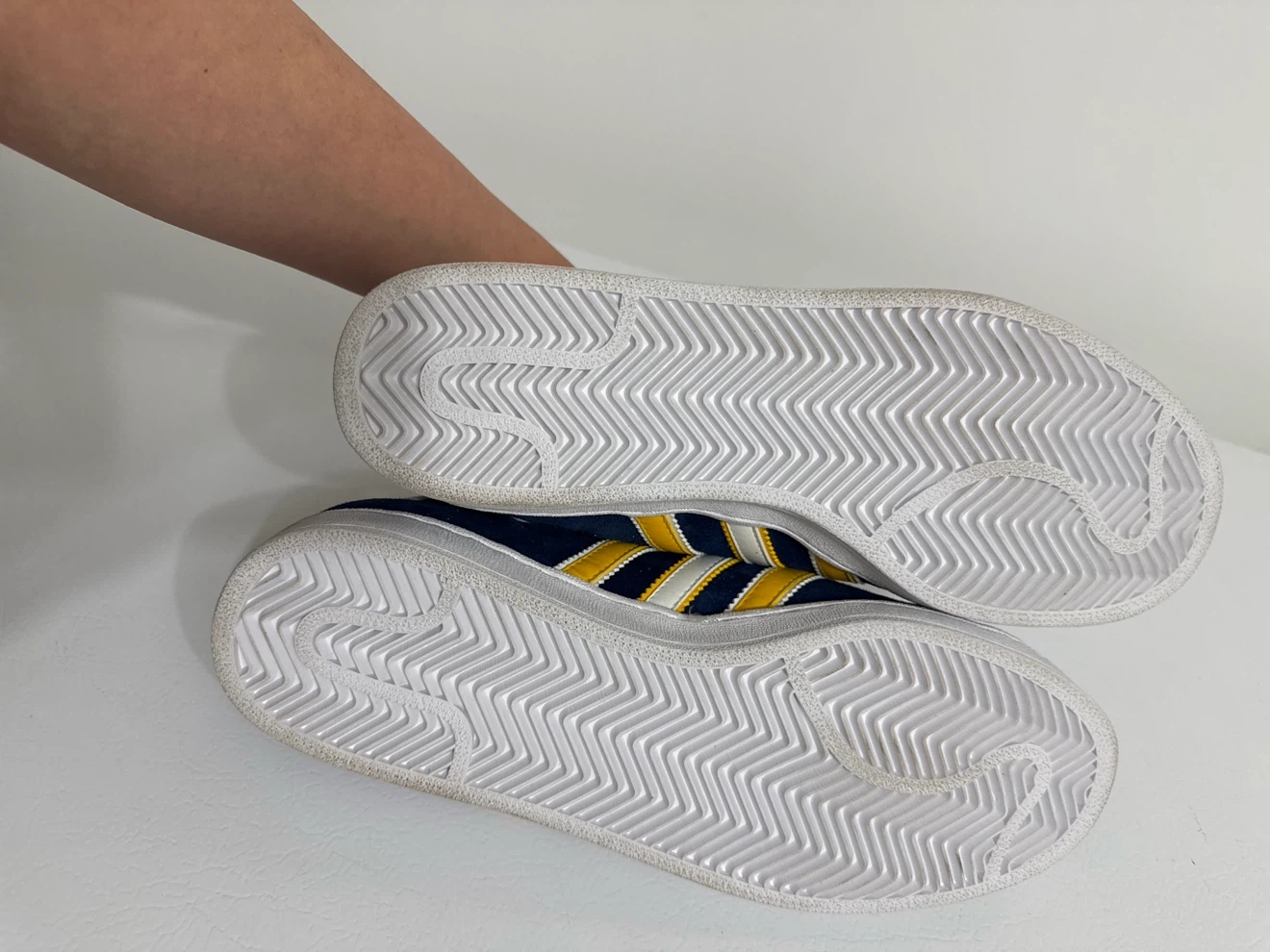 Adidas Campus Navy / Yellow - Men's Size 10 (Unworn ) - photo 5