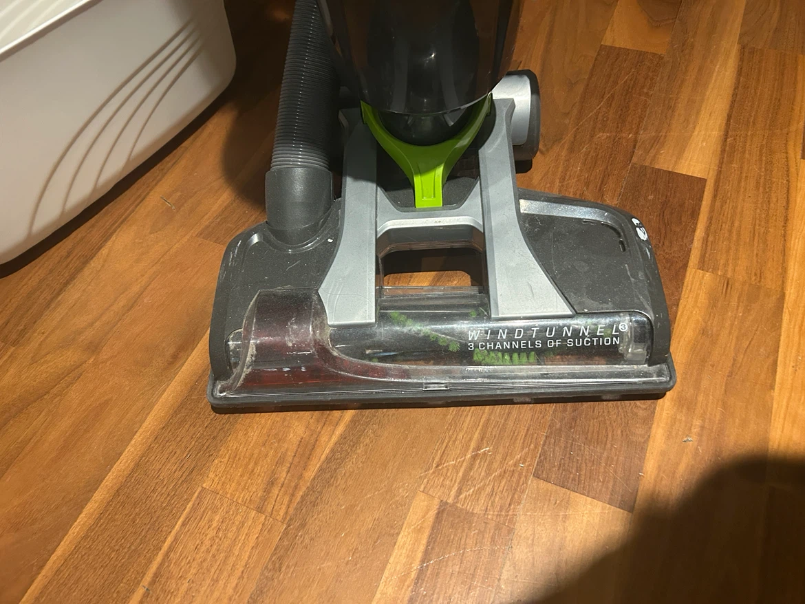 Hoover Windtunnel Air Bagless Vacuum Cleaner - photo 3