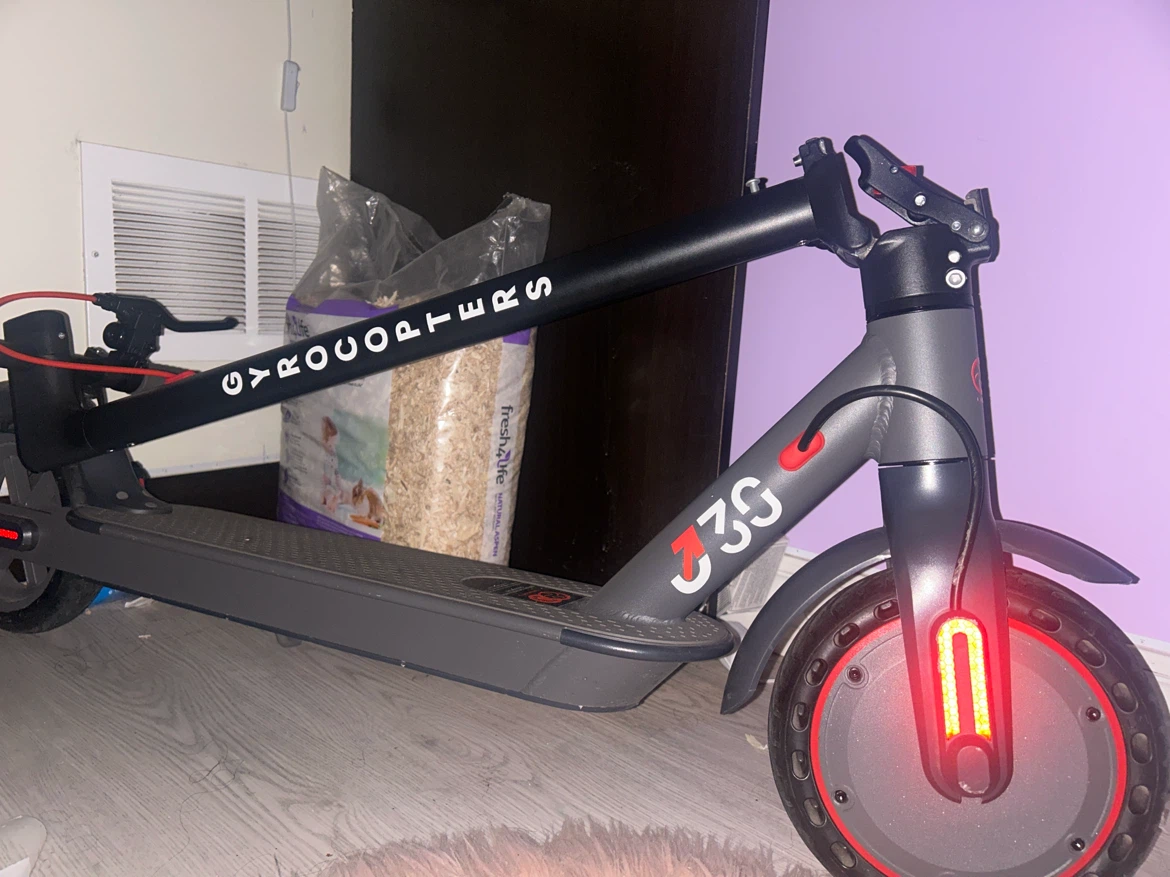 Electric scooter - photo 2