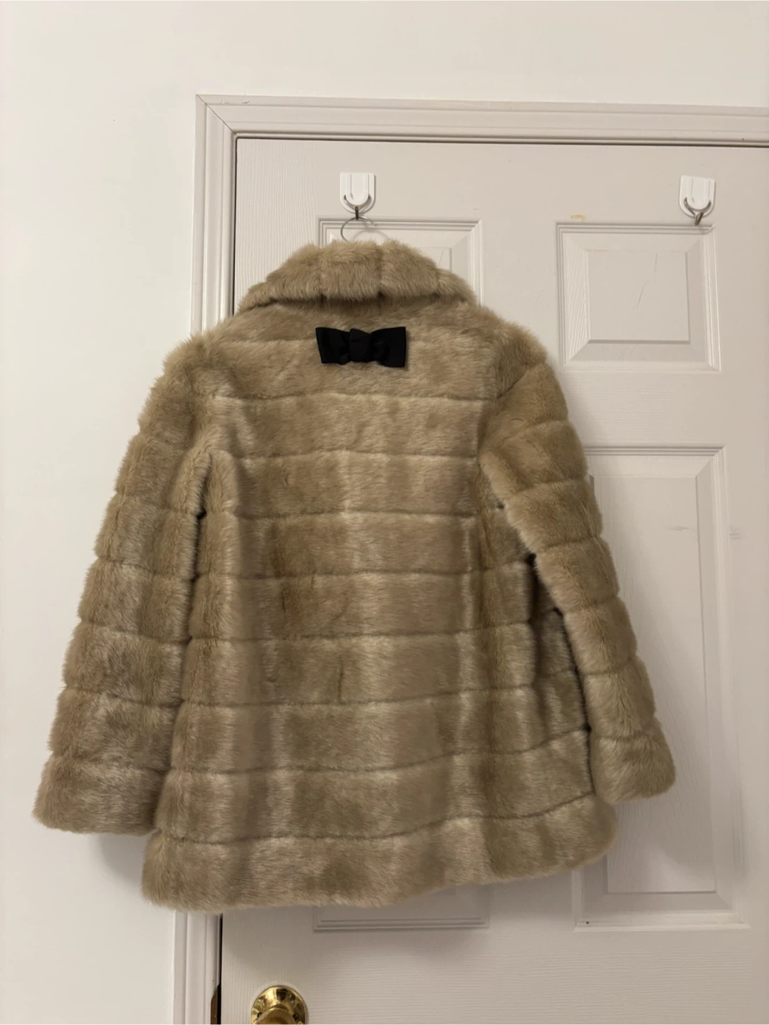 Kate Spade Faux Fur Coat - photo 4