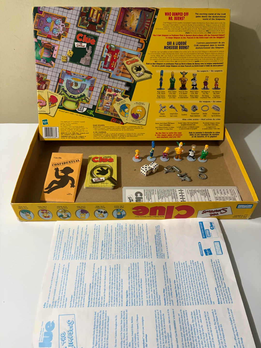 THE SIMPSONS CLUE board game - photo 3