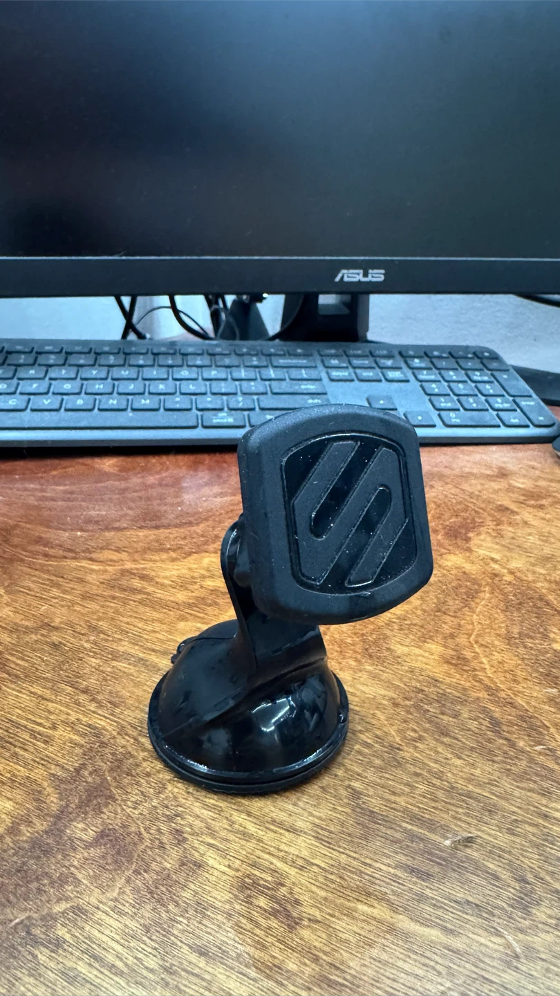 Magnetic Suction Cup phone Mount