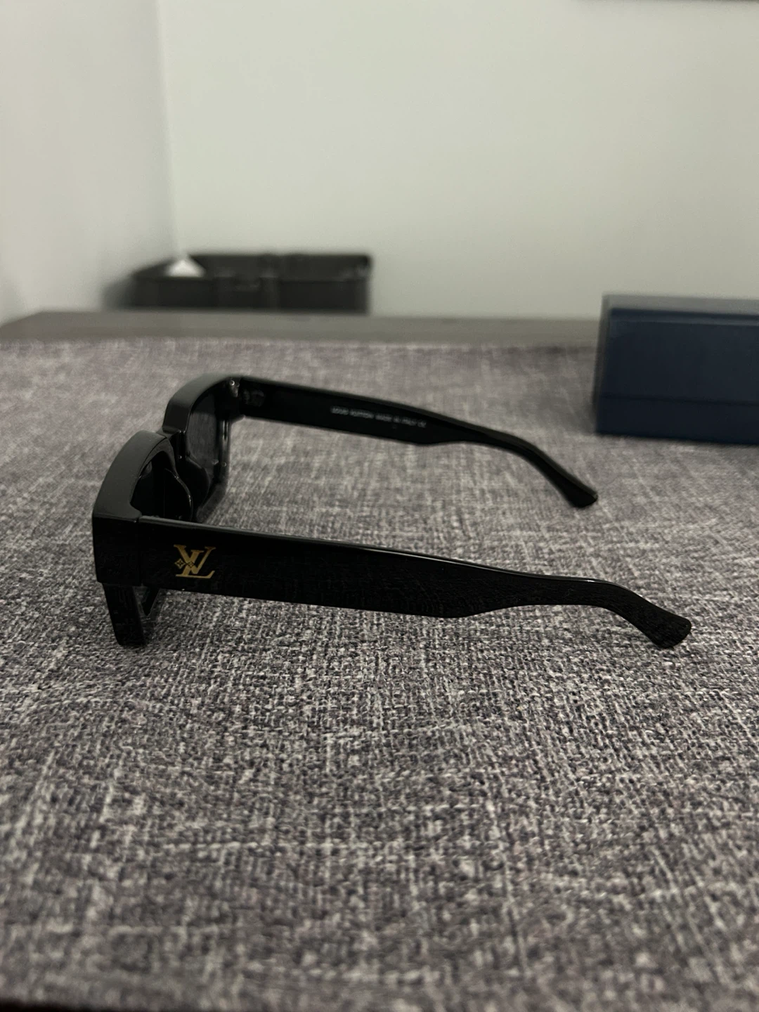 Louis Vuitton Sunglasses - photo 3