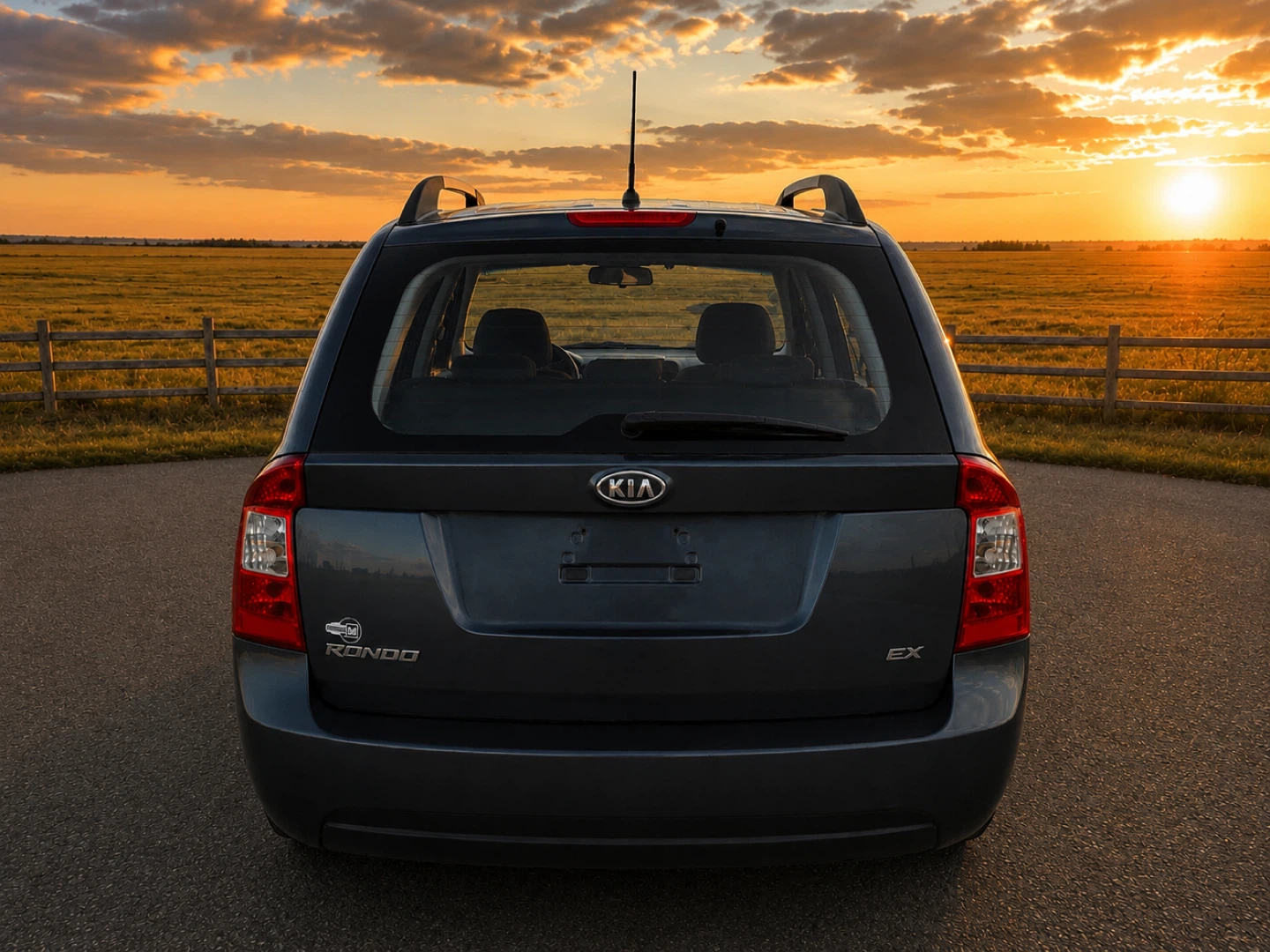 Kia Rondo EX - photo 4