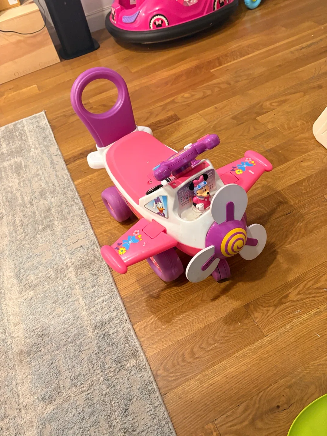 Minnie Mouse Ride-On Airplane