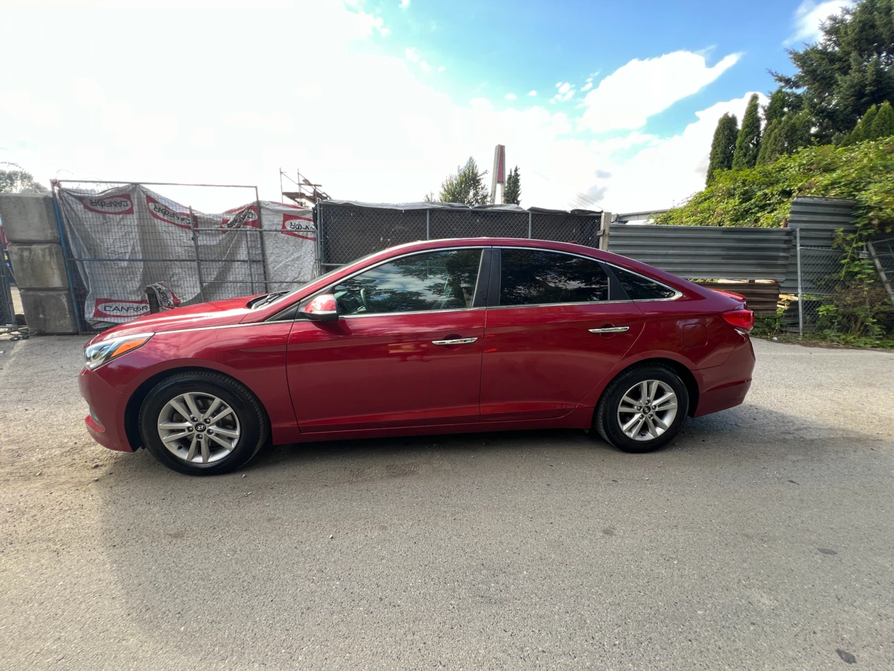 Hyundai Sonata Sedan - burgundy - photo 3