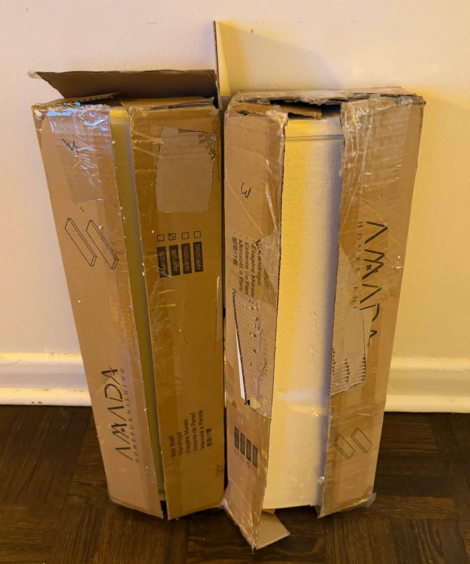 New 24" Set of 4 White Floating Shelves - photo 2
