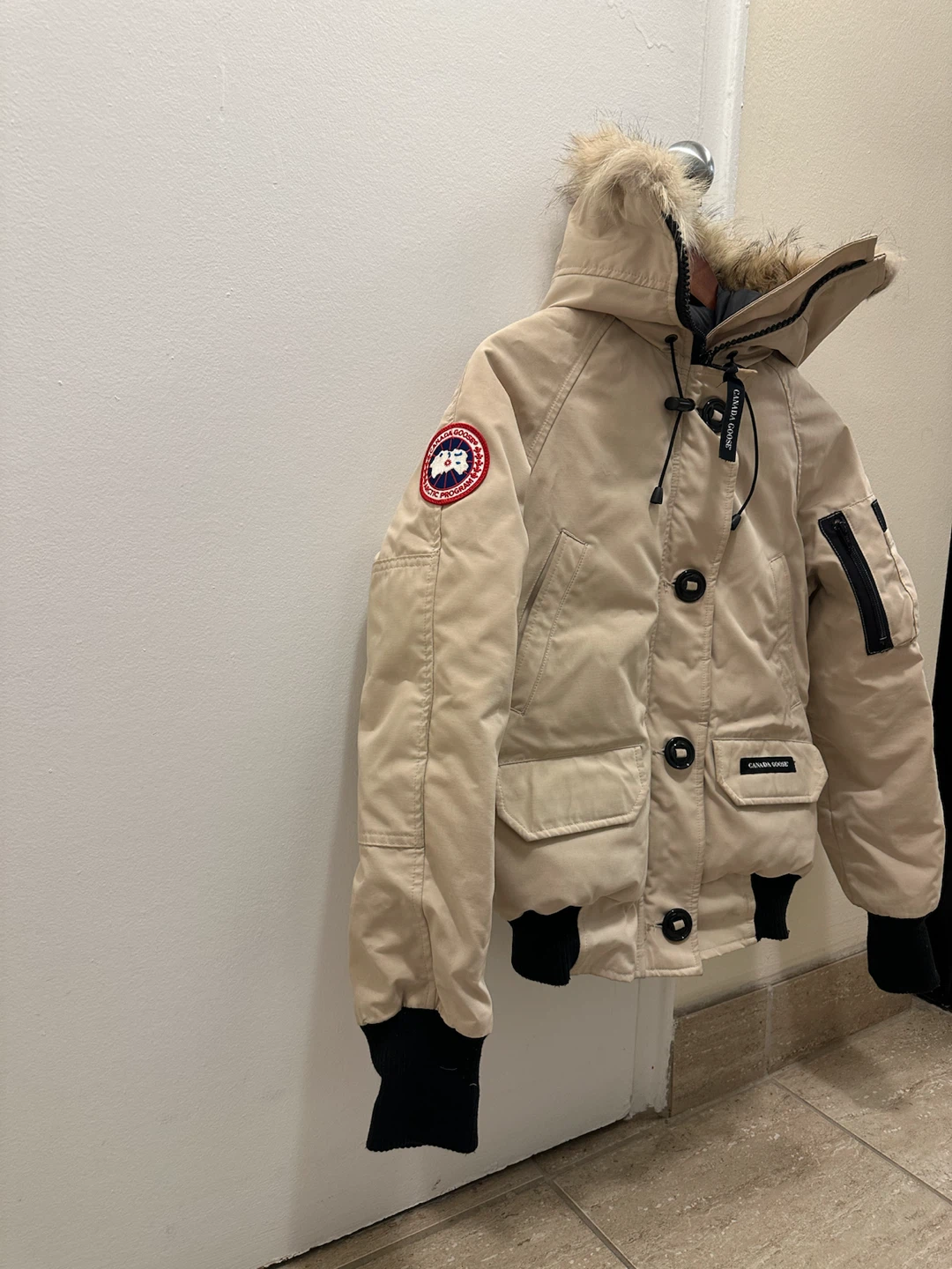 Canada Goose Bomber Jacket Women’s