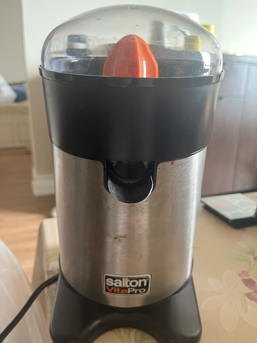 Salton VitaPro Citrus Juicer - photo 2