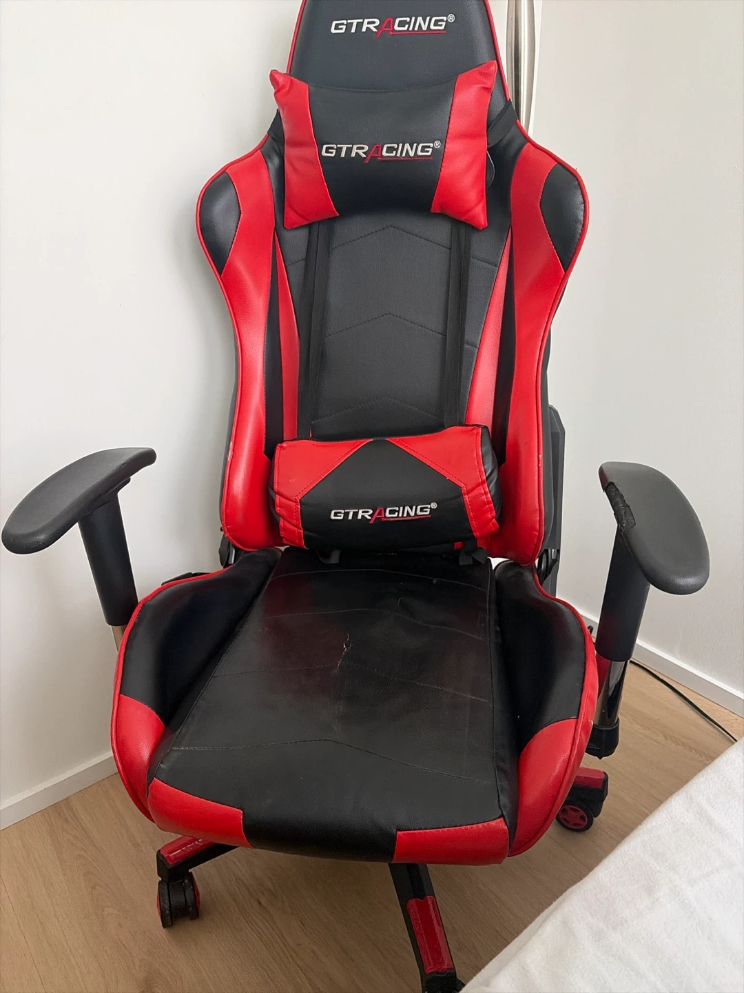 GTRACING Gaming Chair - Red/Black