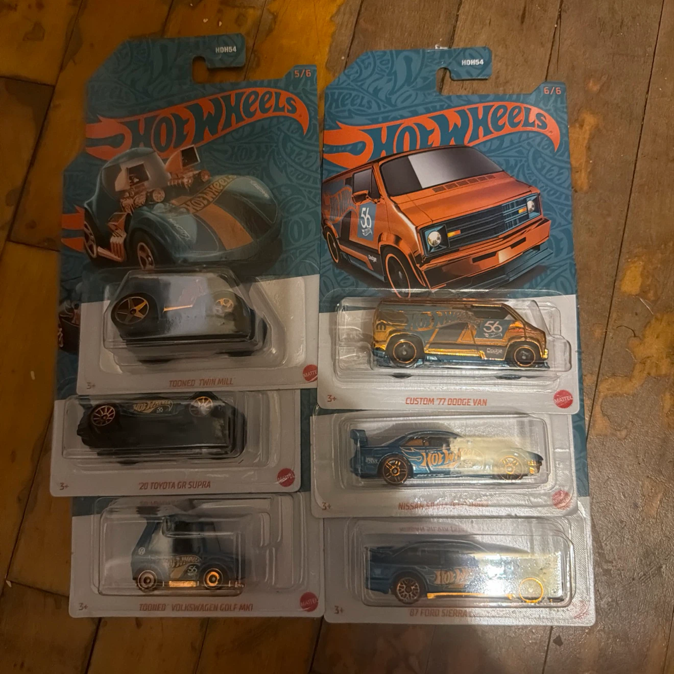 Hot Wheels Die-Cast Cars Lot (6 Cars)