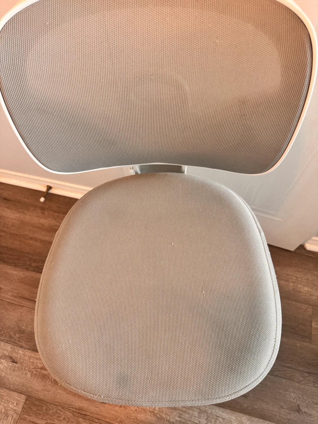 Grey Adjustable Office Chair - photo 3