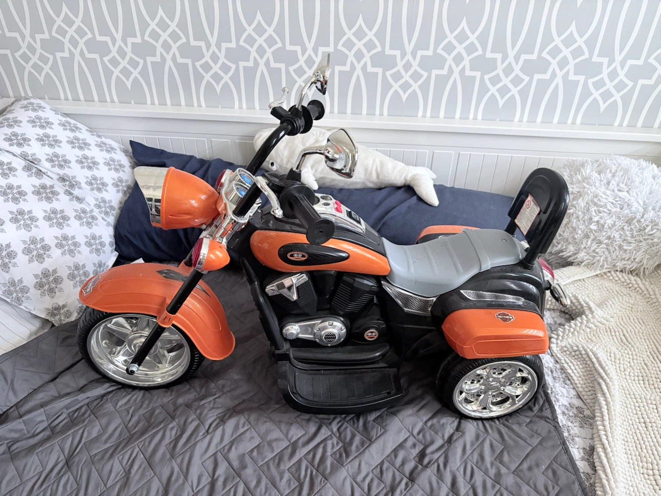 Kids Ride-On battery Motorcycle - photo 2