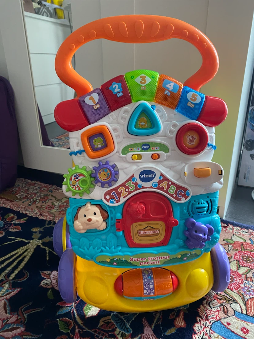 VTech Super Trotteur Parlant Walker