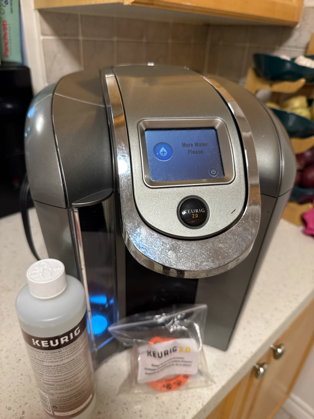 Keurig 2.0 Coffee Maker with Cleaning Solution