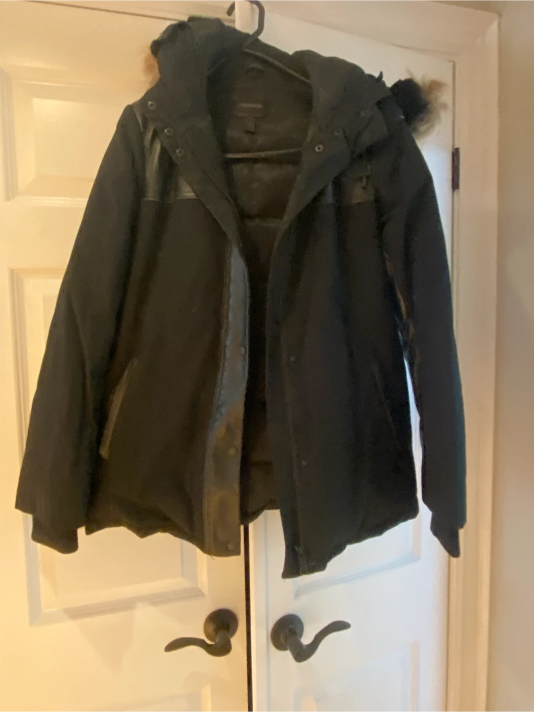 Danier Black Parka Jacket - photo 2