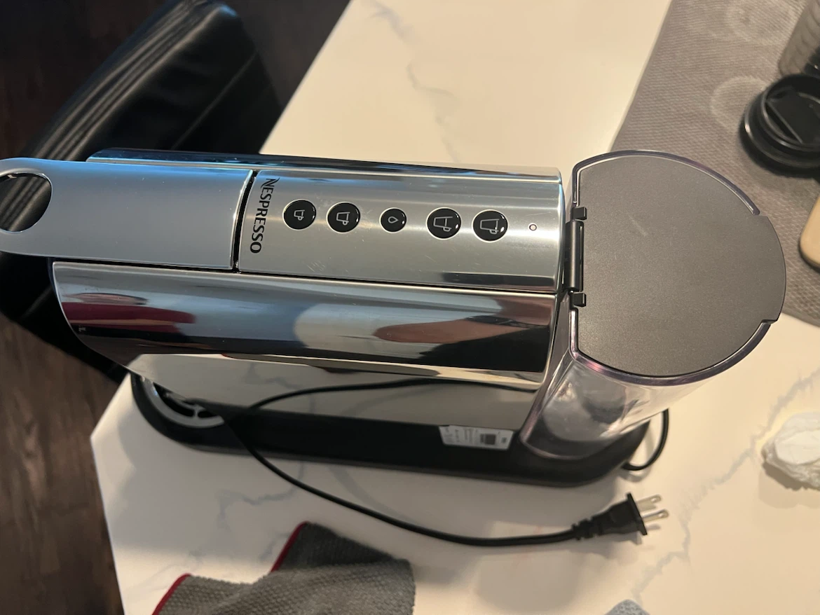 Nespresso Citiz Espresso Machine - photo 4