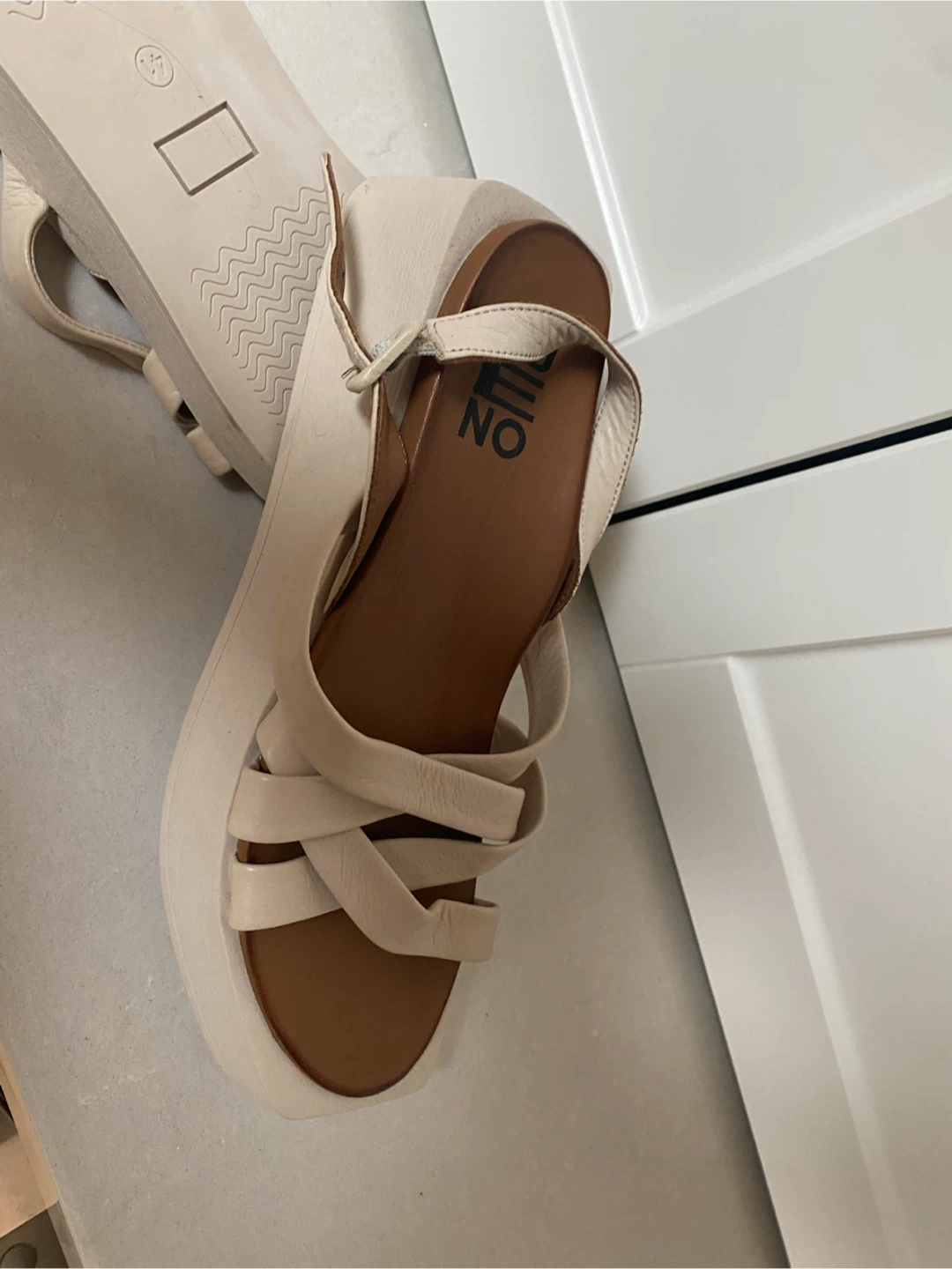 Bueno Platform Wedge Sandals Cream Size 41 - photo 3