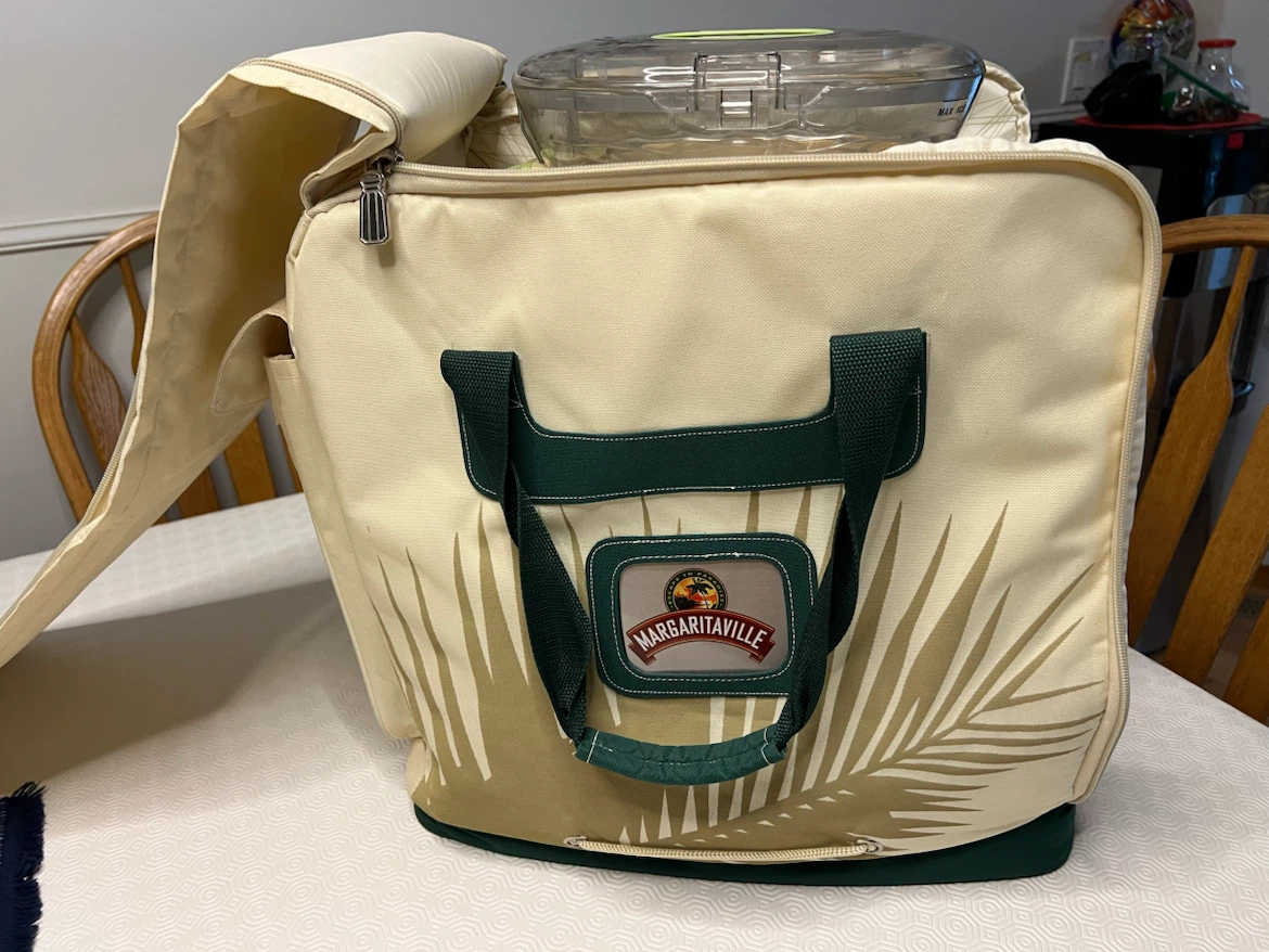 Margaritaville Frozen Drink Maker with Cooler Bag - photo 3