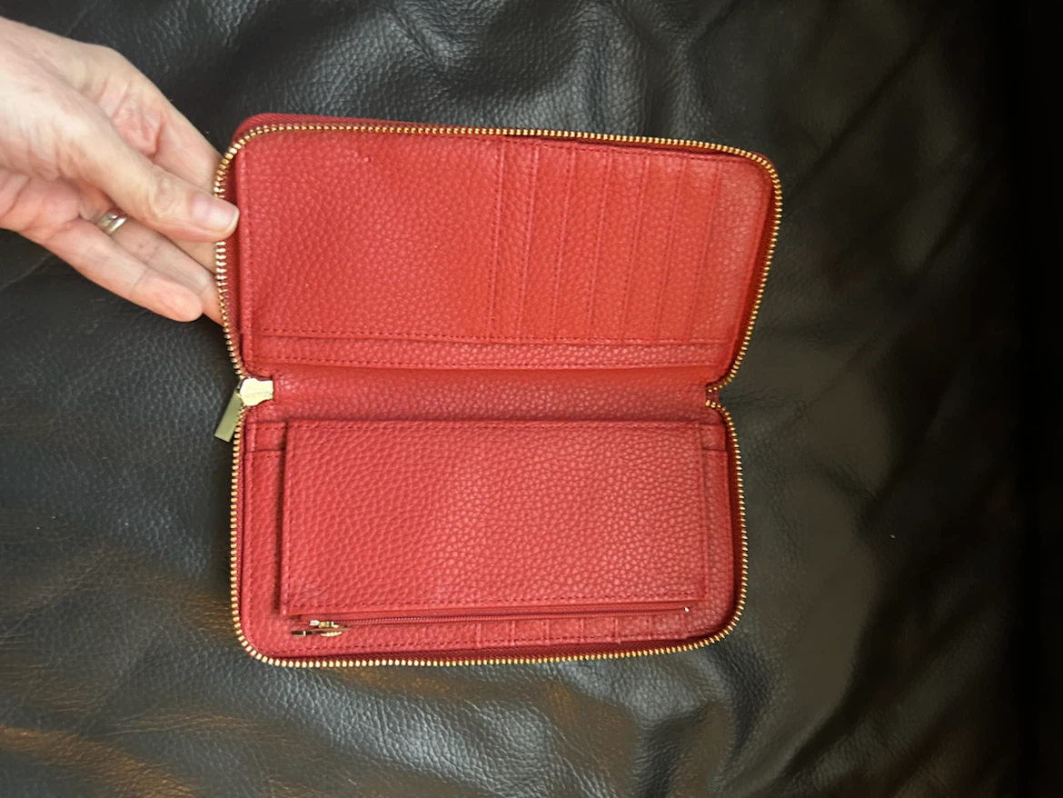 Matt & Nat Red Zip Around Wallet - photo 3