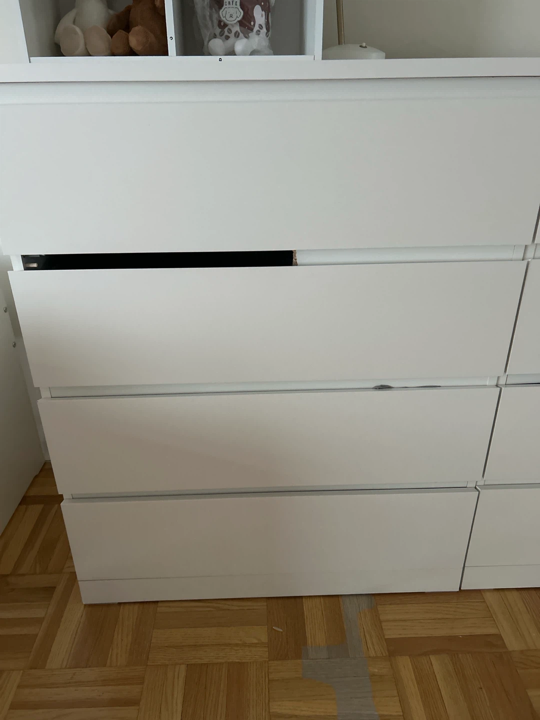 Ikea Malm White Dresser with 4 Drawers