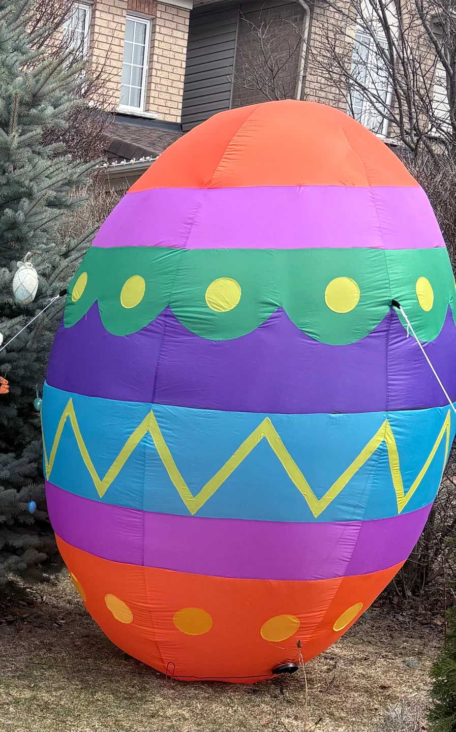 8ft Inflatable Easter Egg
