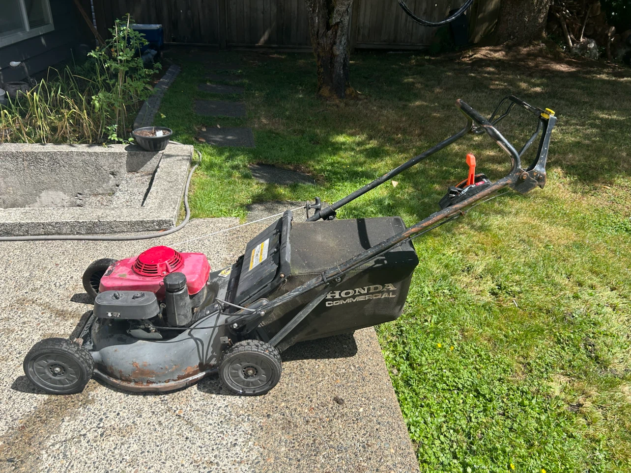 Honda HRC216  Commercial Lawnmower