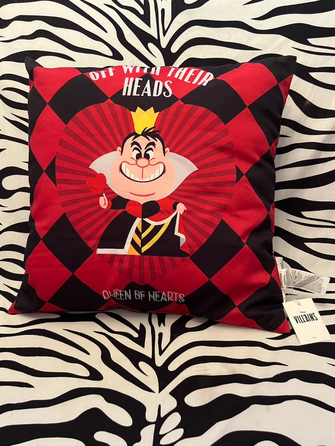 ♥️ Disney Villains Collection Queen of Hearts Pillow ♥️ - photo 2
