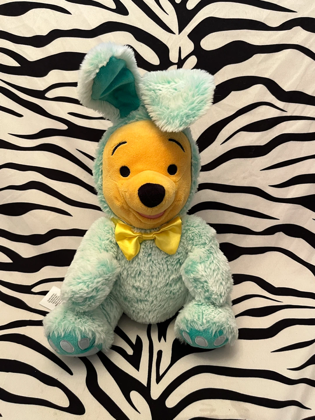 🩵 Disney Store Easter Winnie the Pooh Plush Toy 🩵