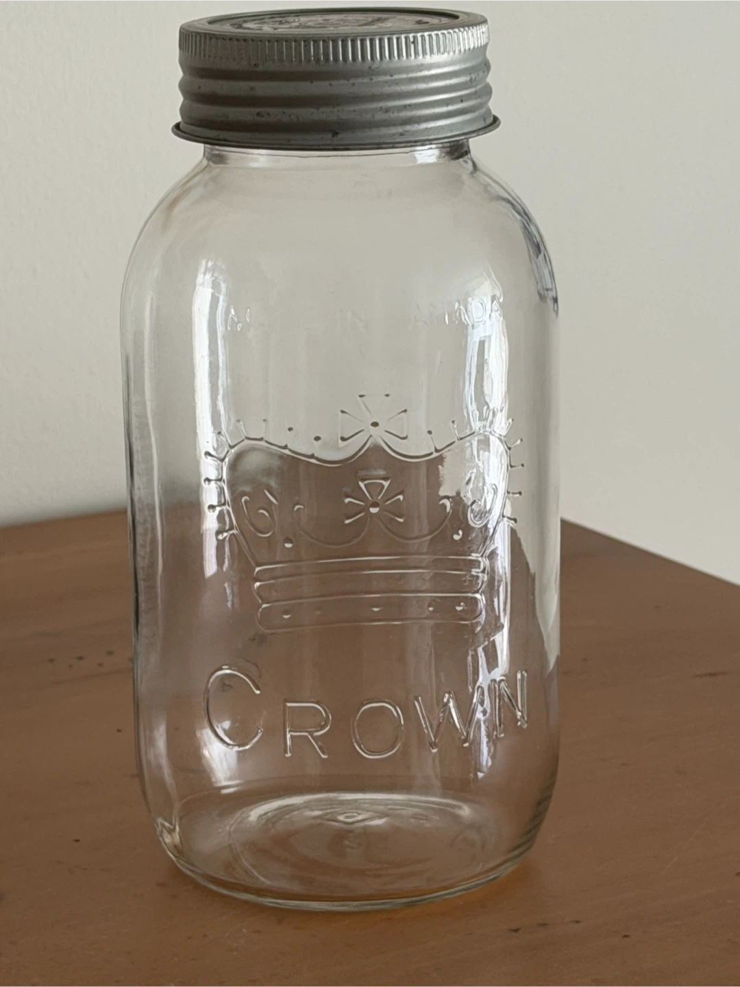 Vintage 1966 Crown Mason Jar with zinc metal Lid - photo 2