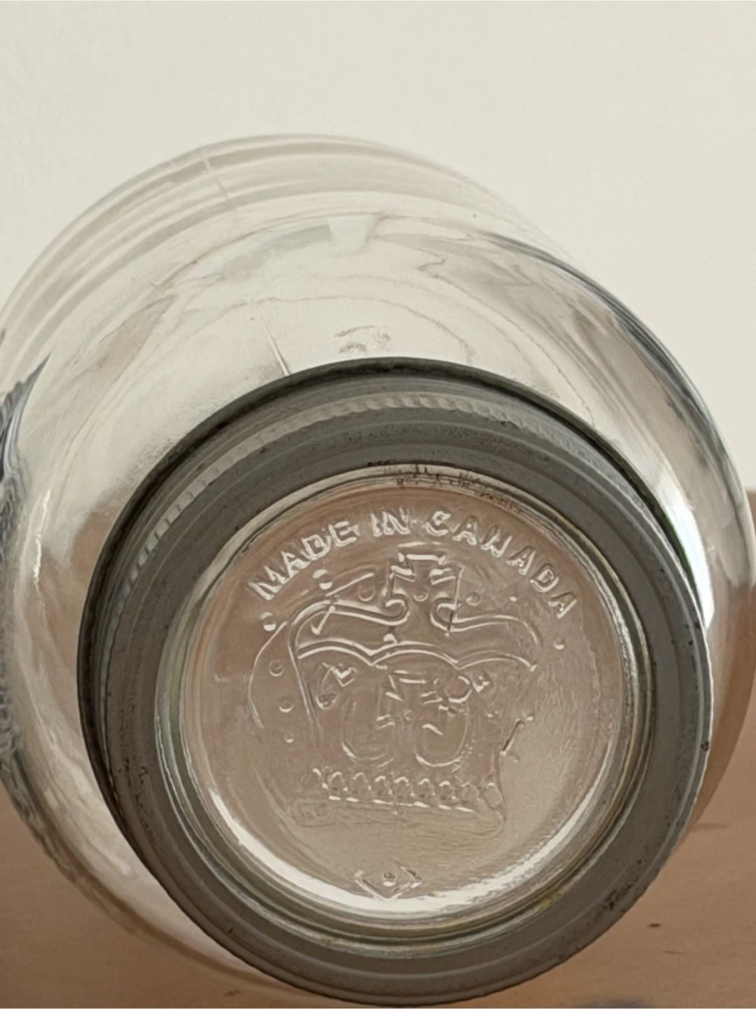 Vintage 1966 Crown Mason Jar with zinc metal Lid - photo 5