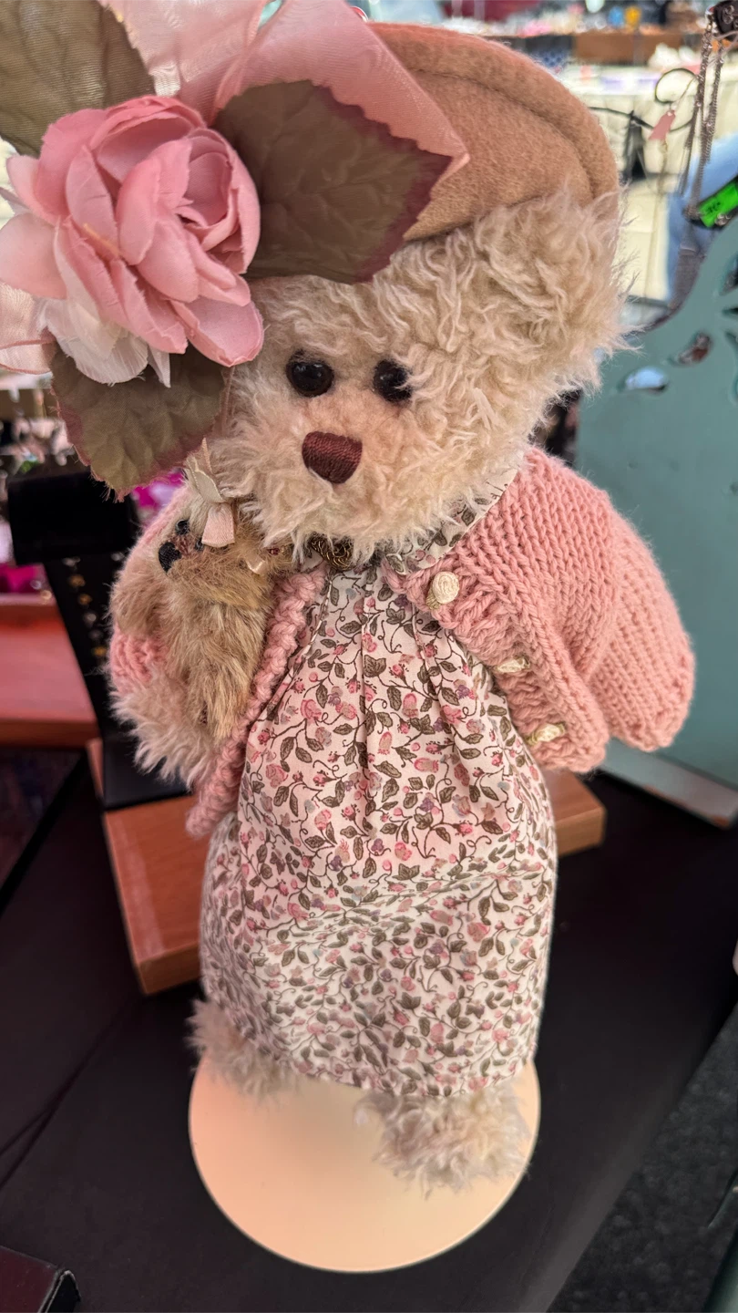 Vintage 2002 The Bearington Collection Daisy & Belle Plush Bear